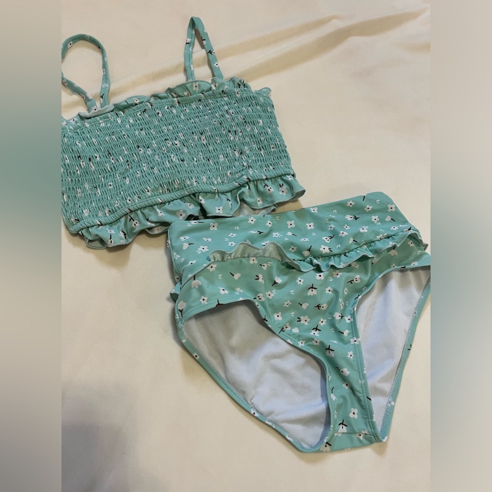 cutest bikini set!